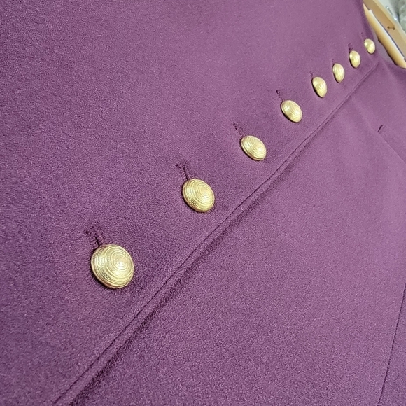 Jones New York Suit Jacket Plum Color Blazer Gold Buttons Size 12 - Picture 7 of 16